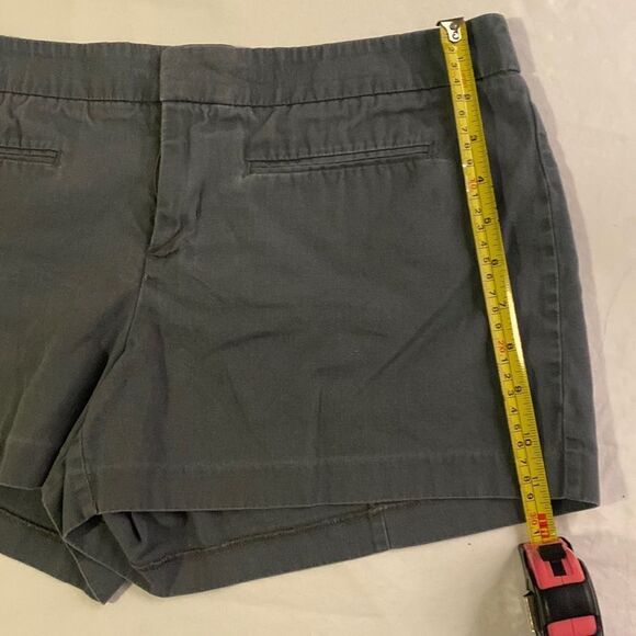 Gap Women’s Charcoal Canvas Shorts Size 10 3.5” inseam NWOT - Picture 6 of 9